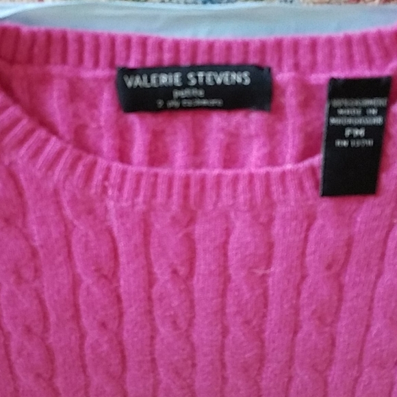 Valerie Steven's cashmere sweater two ply - Picture 2 of 4